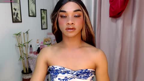 Ivana  Yanna and Elisha online show from December 21, 10:22 am