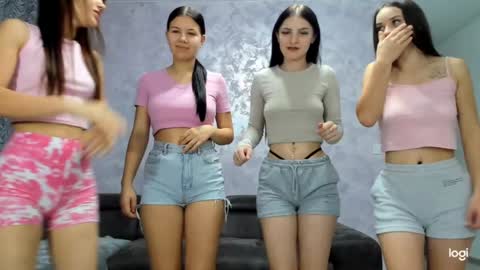 Gyna    Josie    online show from October 4, 10:52 pm