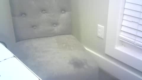 Snapshot of dirtyj67 chatting on May 9, 5:12 am dirtyj67 online show from May 9, 5:12 am