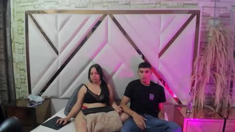 Snapshot of dirtyroyals_ chatting on May 19, 4:30 am dirtyroyals online show from May 19, 4:30 am