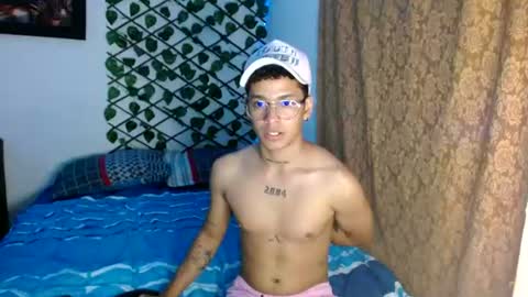 dirtyslimlatin online show from July 9, 1:09 am