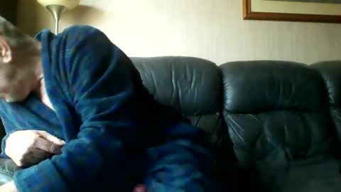 Snapshot of discovery63 chatting on December 31, 11:42 am discovery63 online show from December 31, 11:42 am