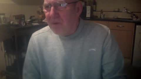 Snapshot of discovery63 chatting on February 14, 7:12 pm discovery63 online show from February 14, 7:12 pm