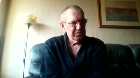 Snapshot of discovery63 chatting on January 15, 11:59 am discovery63 online show from January 15, 11:59 am