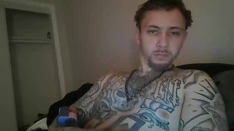 Snapshot of discreet_desires98 chatting on December 21, 6:31 am Discreet Desires98 online show from December 21, 6:31 am