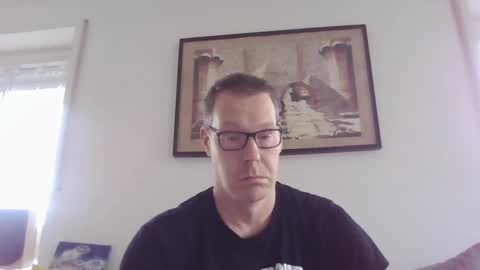 Snapshot of disney0988 chatting on December 3, 10:06 am disney0988 online show from December 3, 10:06 am