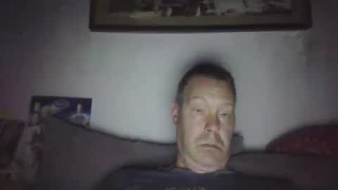 Snapshot of disney0988 chatting on December 7, 4:31 am disney0988 online show from December 7, 4:31 am