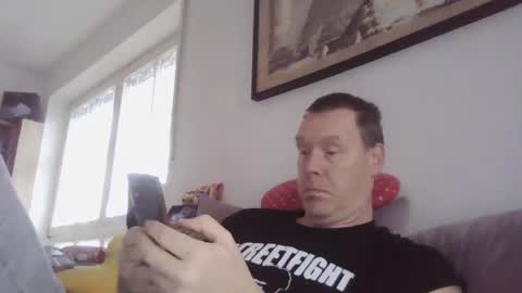 Snapshot of disney0988 chatting on December 10, 9:44 am disney0988 online show from December 10, 9:44 am