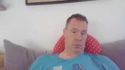 Snapshot of disney0988 chatting on October 21, 7:09 am disney0988 online show from October 21, 7:09 am