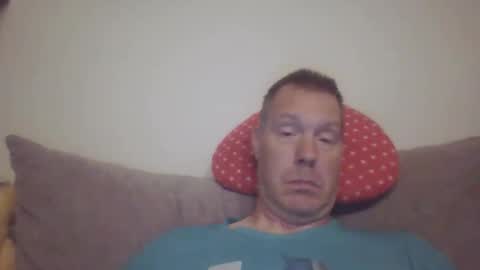 Snapshot of disney0988 chatting on October 23, 4:45 am disney0988 online show from October 23, 4:45 am