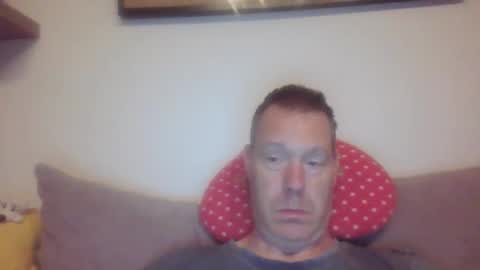 Snapshot of disney0988 chatting on October 27, 5:33 am disney0988 online show from October 27, 5:33 am