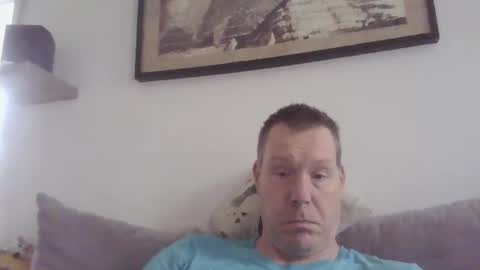 Snapshot of disney0988 chatting on December 23, 10:35 am disney0988 online show from December 23, 10:35 am