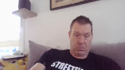 Snapshot of disney0988 chatting on January 6, 9:13 am disney0988 online show from January 6, 9:13 am