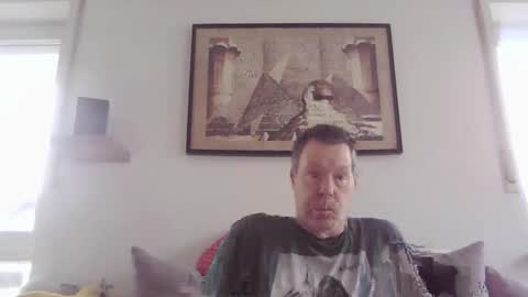 Snapshot of disney0988 chatting on January 17, 10:53 am disney0988 online show from January 17, 10:53 am