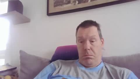 Snapshot of disney0988 chatting on March 1, 8:49 am disney0988 online show from March 1, 8:49 am