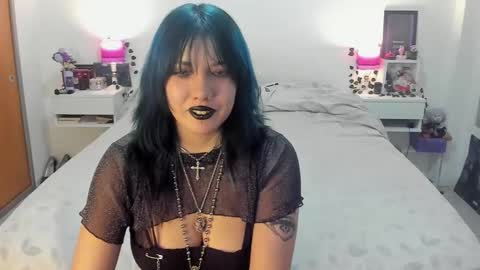 Snapshot of dissasterology chatting on November 15, 1:47 am Lena online show from November 15, 1:47 am