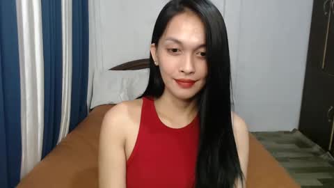 Snapshot of divina_graciaxx chatting on January 10, 3:06 pm DIVINA online show from January 10, 3:06 pm