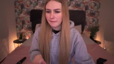 DivineJasss online show from January 18, 9:29 pm