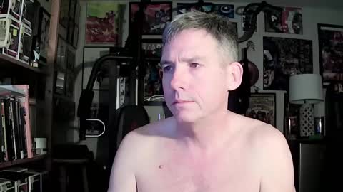 dix_handley_50 online show from December 5, 3:15 am