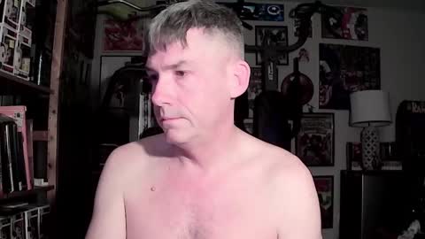 dix_handley_50 online show from January 30, 12:27 pm