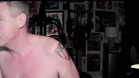 dix_handley_50 online show from September 28, 4:29 am