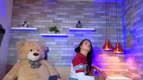 DixyPalmer online show from May 28, 5:32 pm