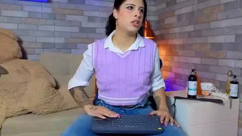 DixyPalmer online show from June 29, 7:36 pm
