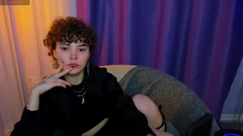 Snapshot of dizer_clop chatting on February 25, 6:31 pm Dizer online show from February 25, 6:31 pm