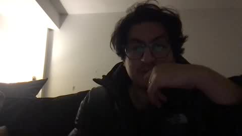 Snapshot of dizzydig chatting on February 12, 8:16 am Dizzydig online show from February 12, 8:16 am