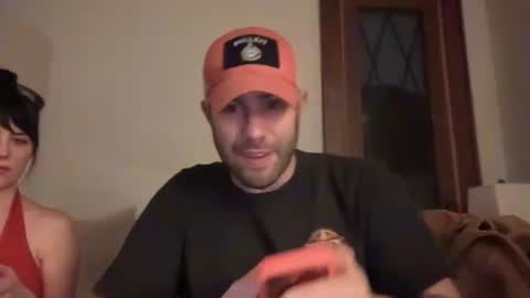 Snapshot of dj_chaterbate chatting on February 8, 3:32 am DJ Chaterbate online show from February 8, 3:32 am