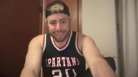 Snapshot of dj_chaterbate chatting on February 25, 6:45 am DJ Chaterbate online show from February 25, 6:45 am