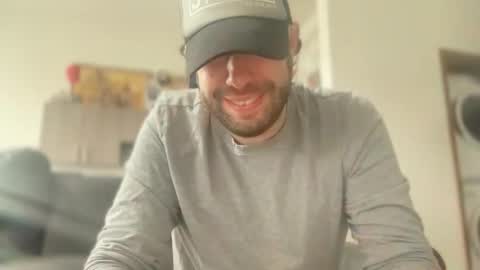 Snapshot of dj_chaterbate chatting on February 28, 4:19 pm DJ Chaterbate online show from February 28, 4:19 pm