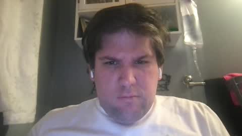 dj_stud online show from March 2, 6:14 am