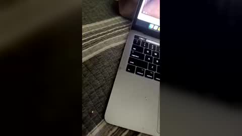 djalexreyes online show from July 24, 6:33 am