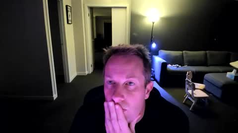 Snapshot of djallnightlong chatting on May 20, 8:42 am djallnightlong online show from May 20, 8:42 am