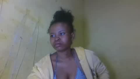 djami534591 online show from November 16, 10:15 pm