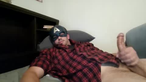 Snapshot of djbigfish24 chatting on December 20, 3:58 am djbigfish24 online show from December 20, 3:58 am