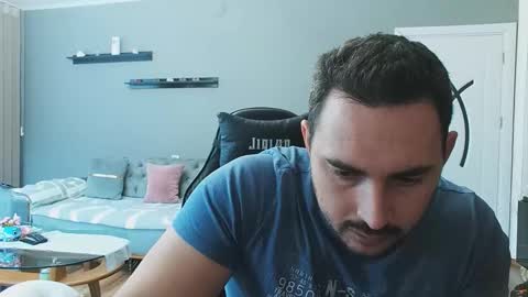 STR8 BOYv online show from October 8, 9:07 am