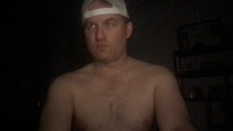 TriflinYoBitch online show from May 1, 7:46 am