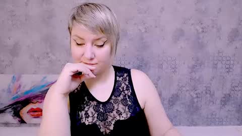 djullia online show from March 6, 7:03 am