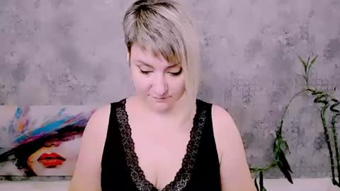 djullia online show from July 30, 6:12 am