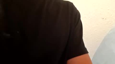 Snapshot of dk1017 chatting on December 14, 8:09 am dk1017 online show from December 14, 8:09 am