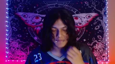 Snapshot of dk_204 chatting on February 6, 1:27 am daiki sx online show from February 6, 1:27 am