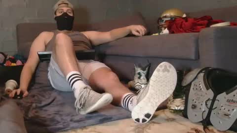 Snapshot of dljockbro chatting on February 14, 4:15 pm dljockbro online show from February 14, 4:15 pm