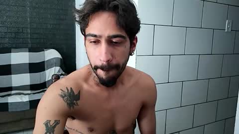 Snapshot of dmacedo96 chatting on September 17, 4:30 pm AmigodotadoZL online show from September 17, 4:30 pm