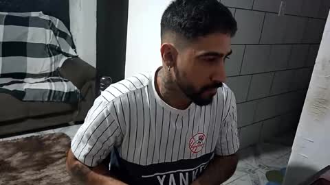 AmigodotadoZL online show from May 25, 10:05 pm