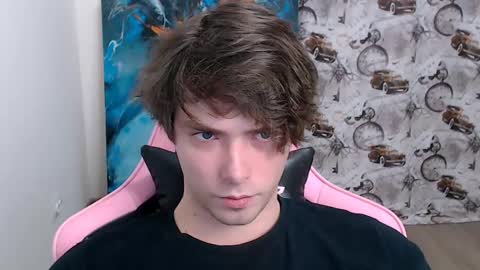 Snapshot of dmitryromanov chatting on March 8, 9:29 pm Dead A online show from March 8, 9:29 pm