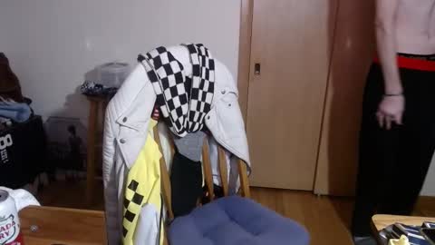 DnAs FunTime online show from December 25, 12:05 am