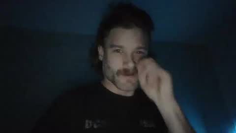 Snapshot of dngl264699 chatting on January 18, 7:07 am ImperviousAnchored online show from January 18, 7:07 am