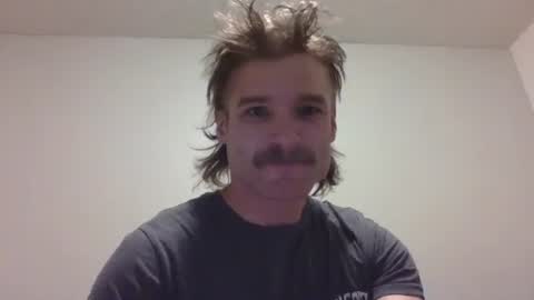 Snapshot of dngl264699 chatting on January 21, 1:29 am ImperviousAnchored online show from January 21, 1:29 am